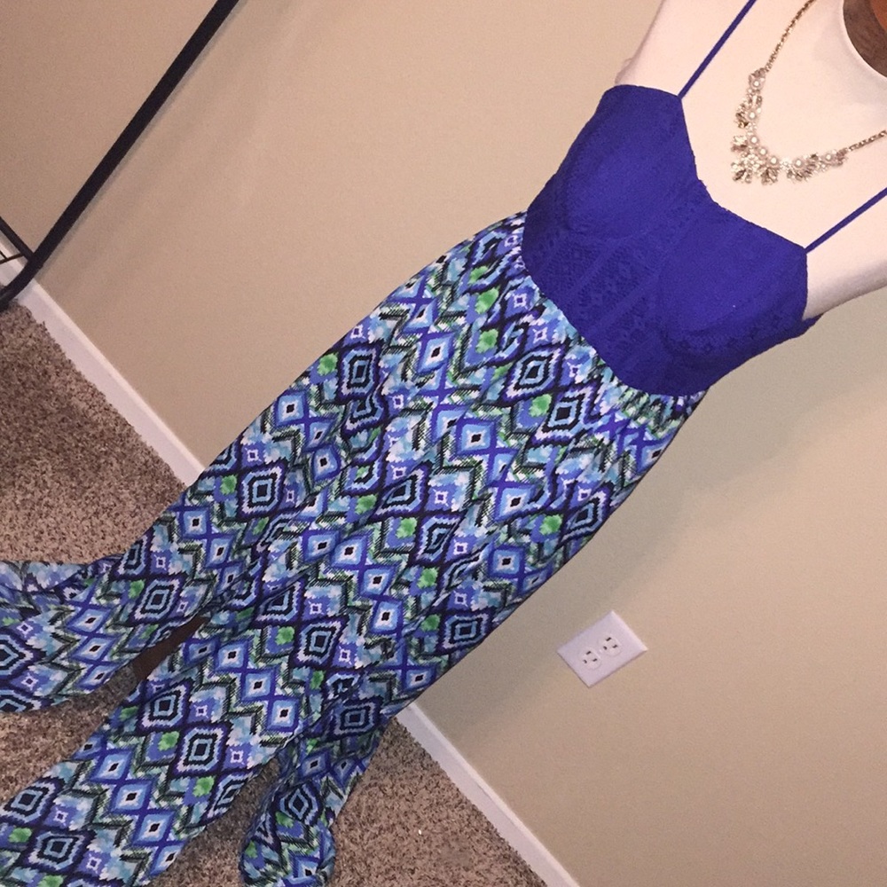 No boundaries Dress